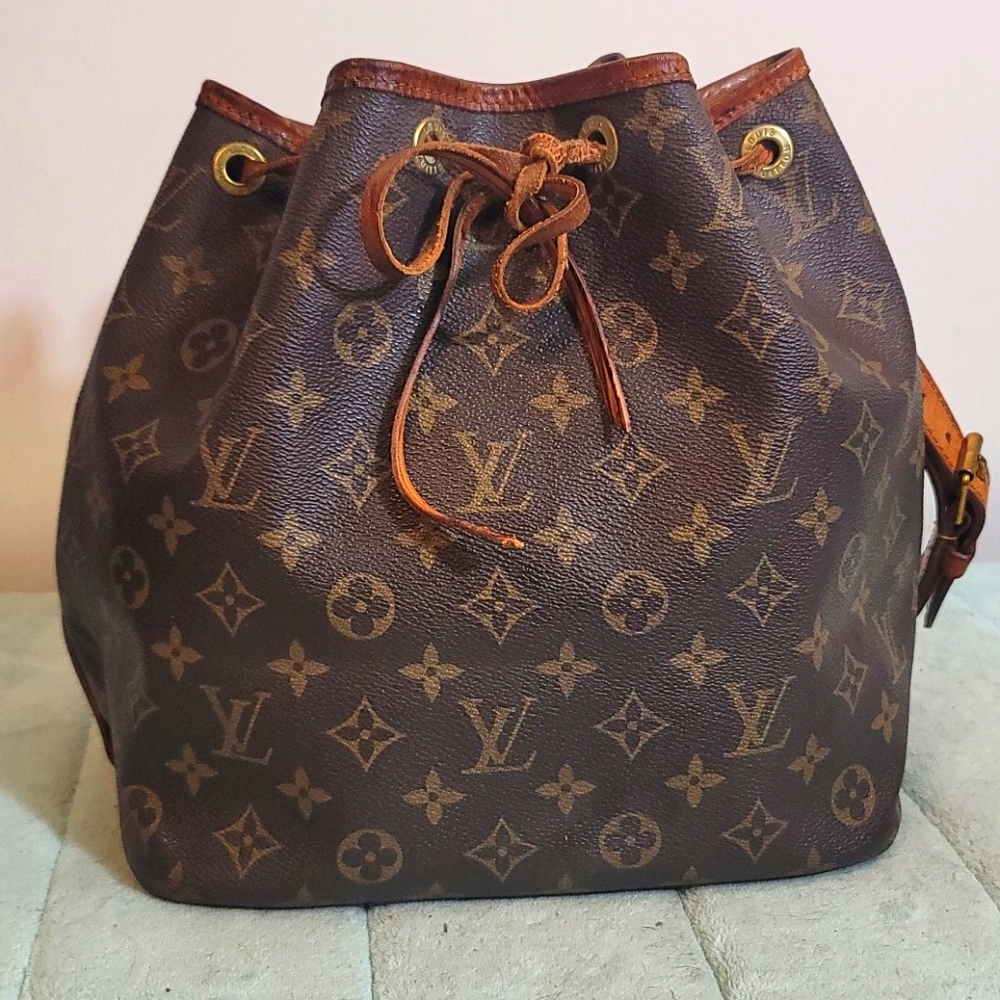 Louis Vuitton Petite Noe